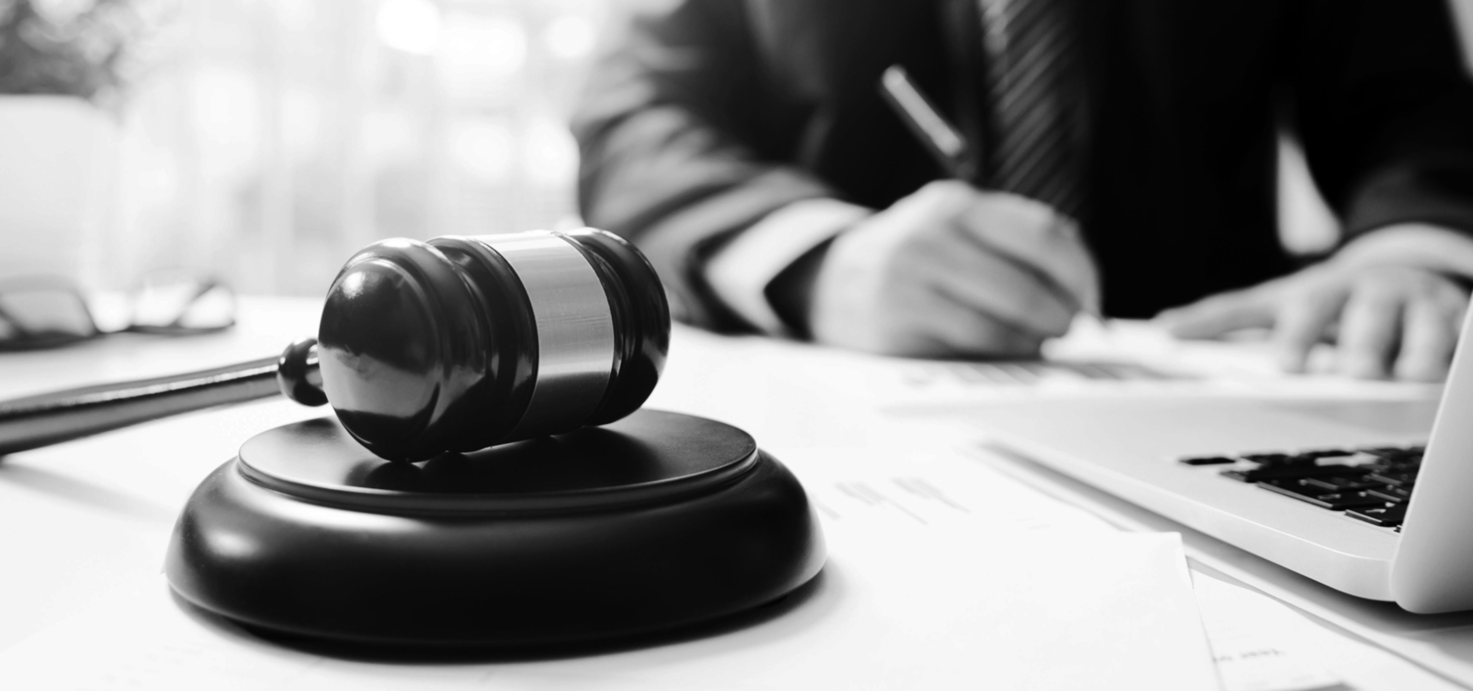 Commercial Litigation 283Kb